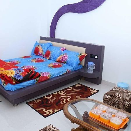 Hotel Nikunj Ashta  Екстериор снимка